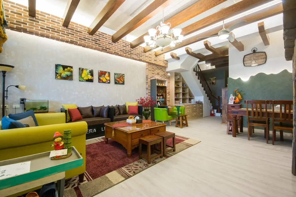 Yi Ho House B&B