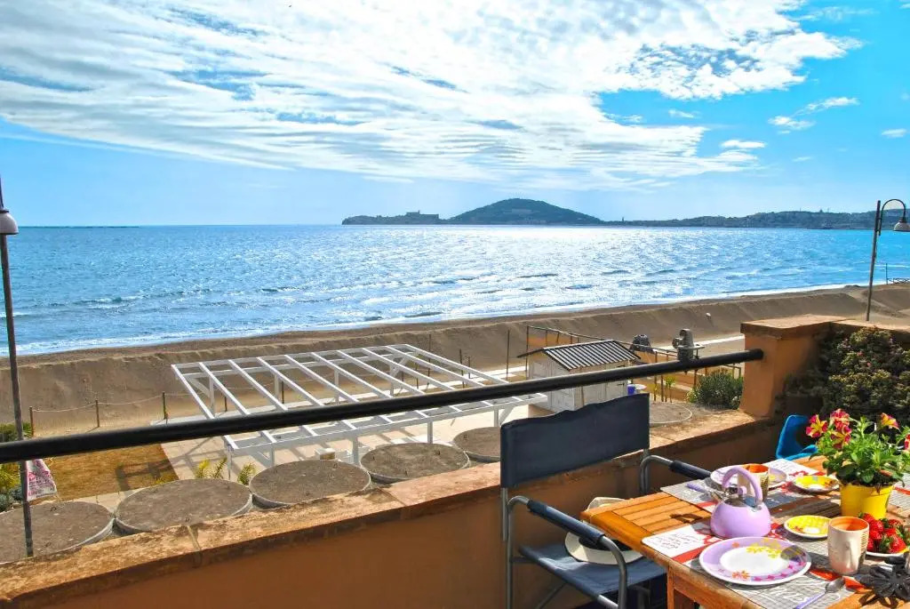 Edy sea View Holiday Apartment