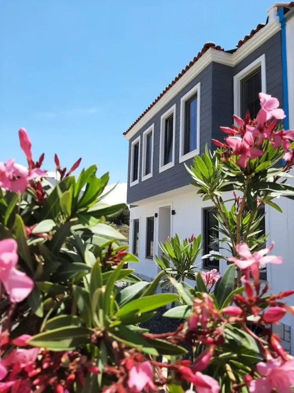 Adaloca Otel