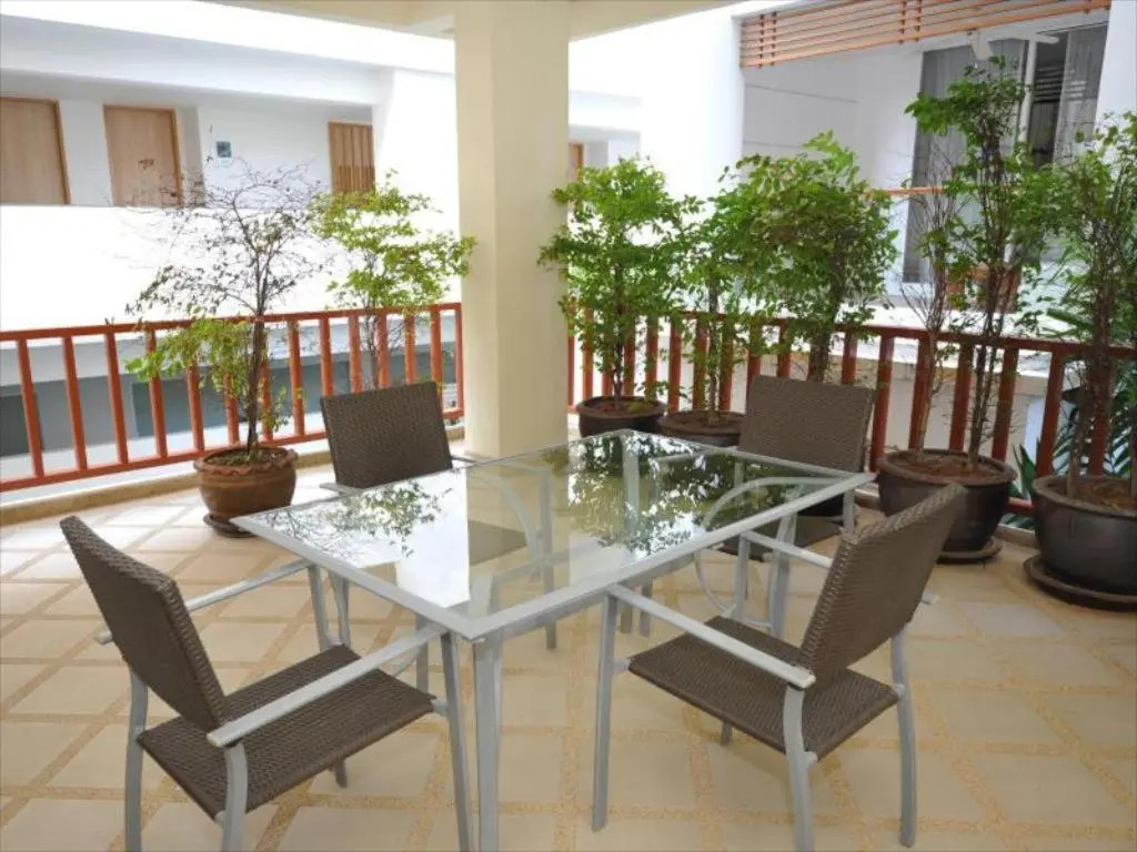 Siam Palm Residence