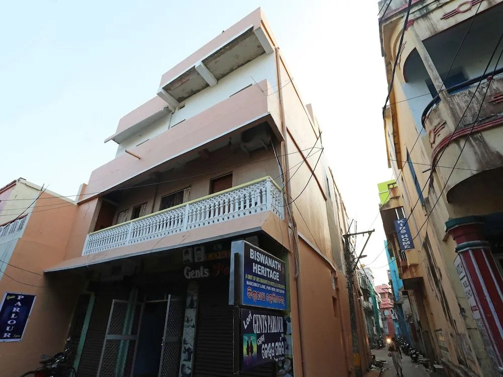 SPOT ON 24012 Biswanath Heritage