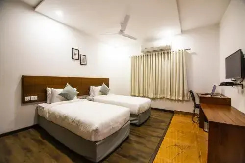 Aptly Premium Serviced Apartments - A BRAND UNIT OF SKYLA