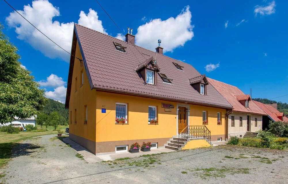 Nice Apartment in Fuzine With Wifi and 1 Bedrooms