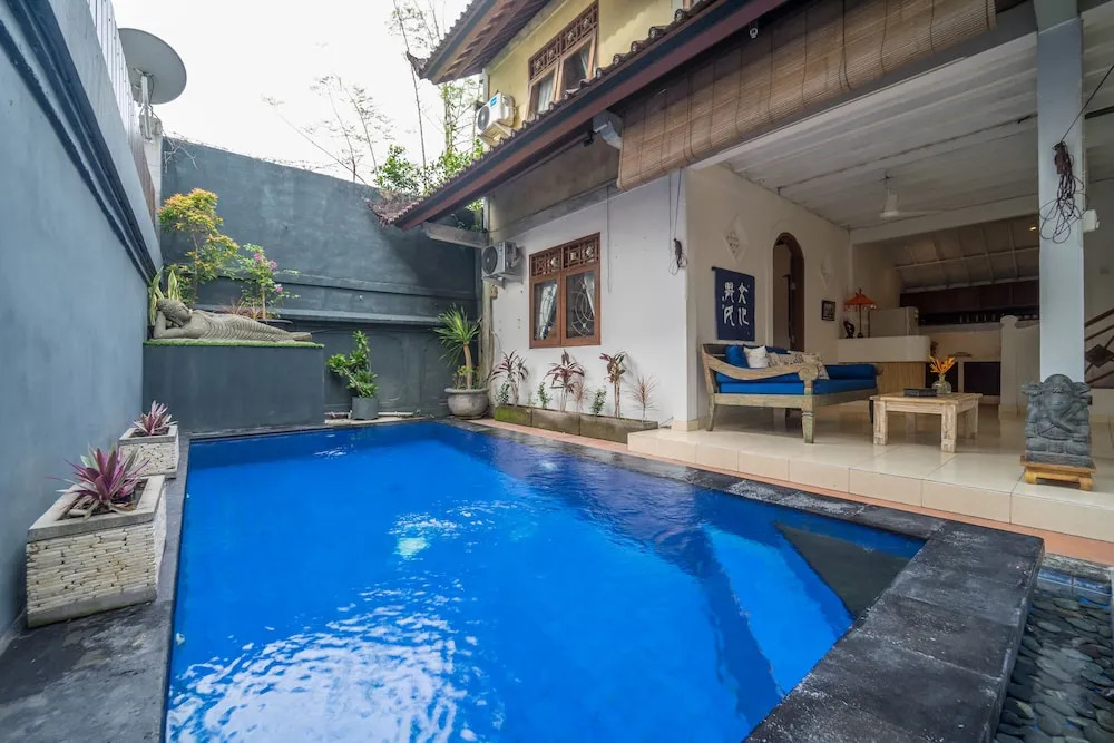 Seminyak Beach, Center Location, Walk to Beach, Cafes, Shops, all Else