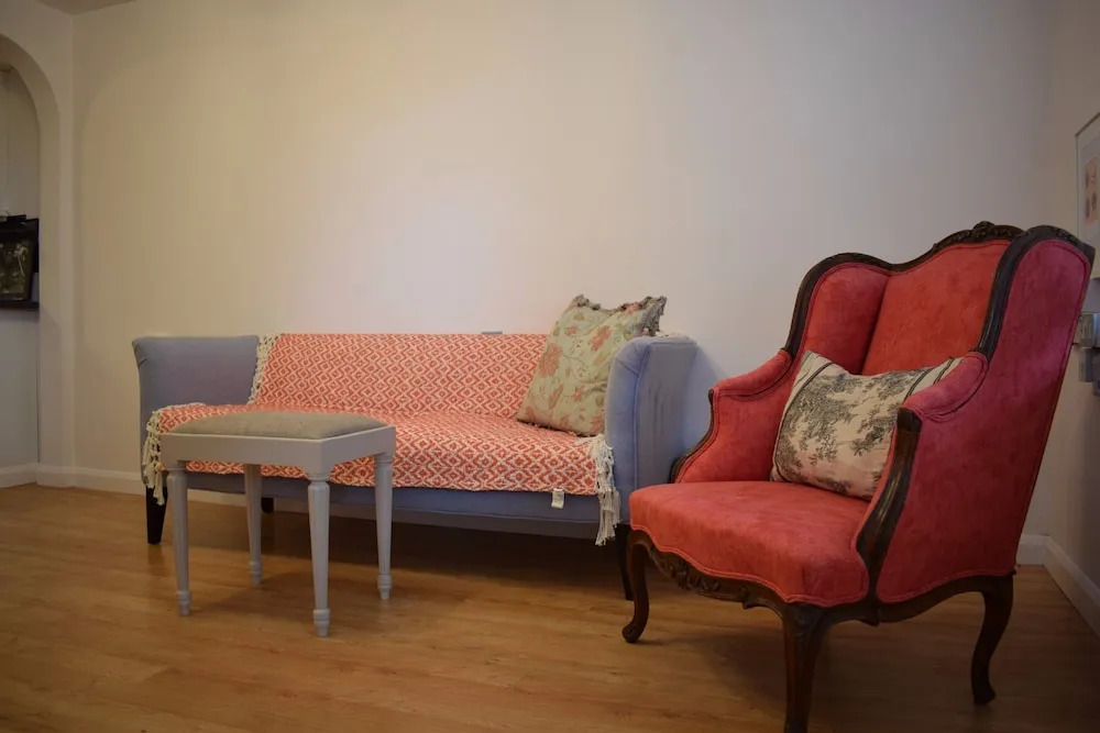 Spacious 1 Bedroom Flat in Central London