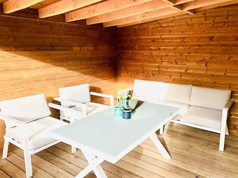 Holiday Home in Koksijde with Hot Tub
