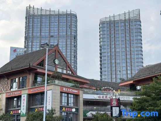 Carry Space E-sports Apartment