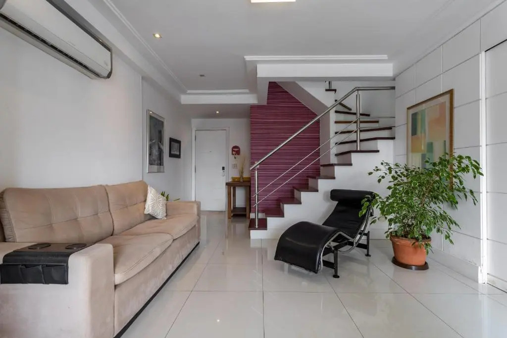 Pineapples LC2207 - Apartamento 3 quartos na Barra da Tijuca, com piscina no terraço e vista para o mar