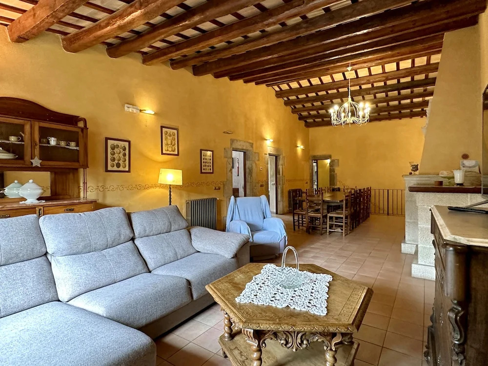 Turisme Rural - Mas Vilà - Monells