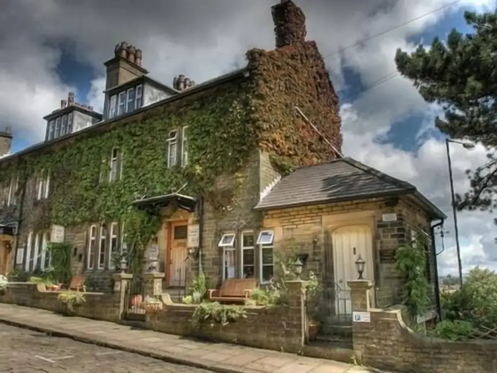 The Old Registry guest house