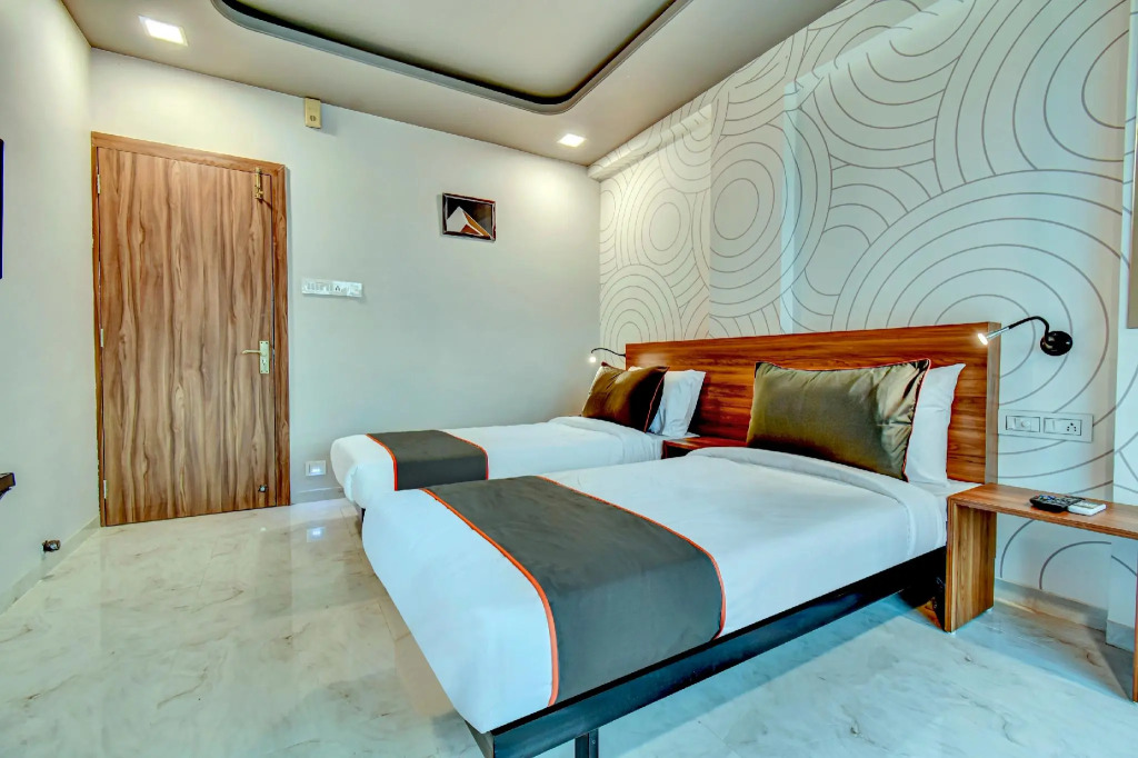 FabHotel Manomay Homes - Nr Manish Nagar