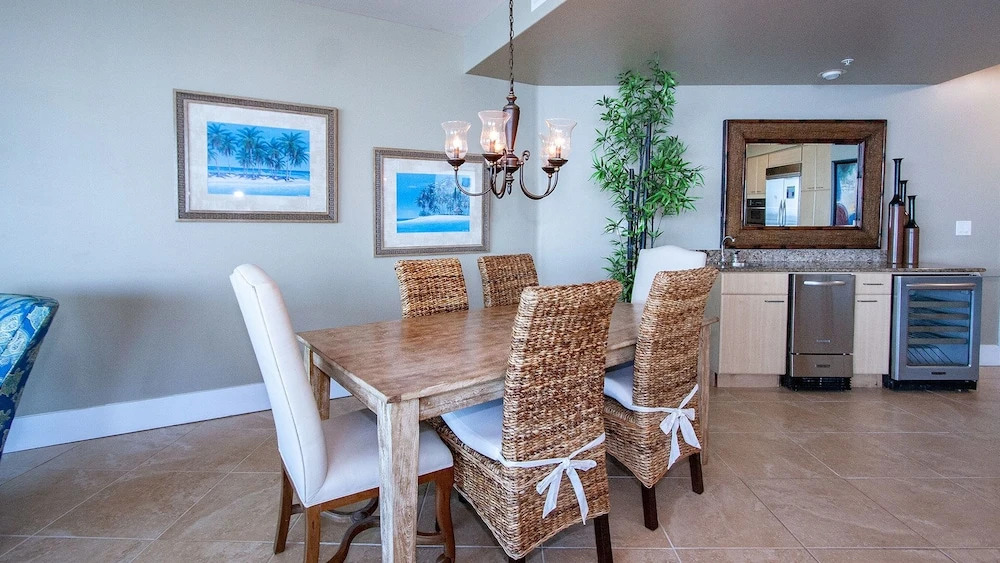 Condo With Magnificent Views - Unit Crc1007