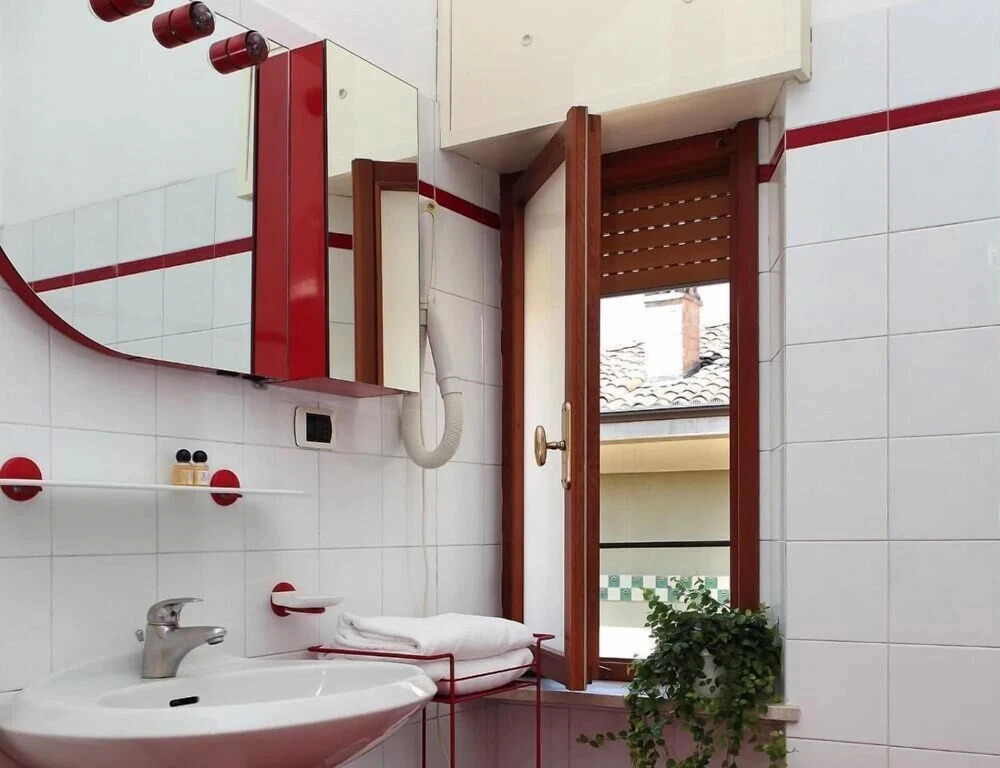 Astoria Residence