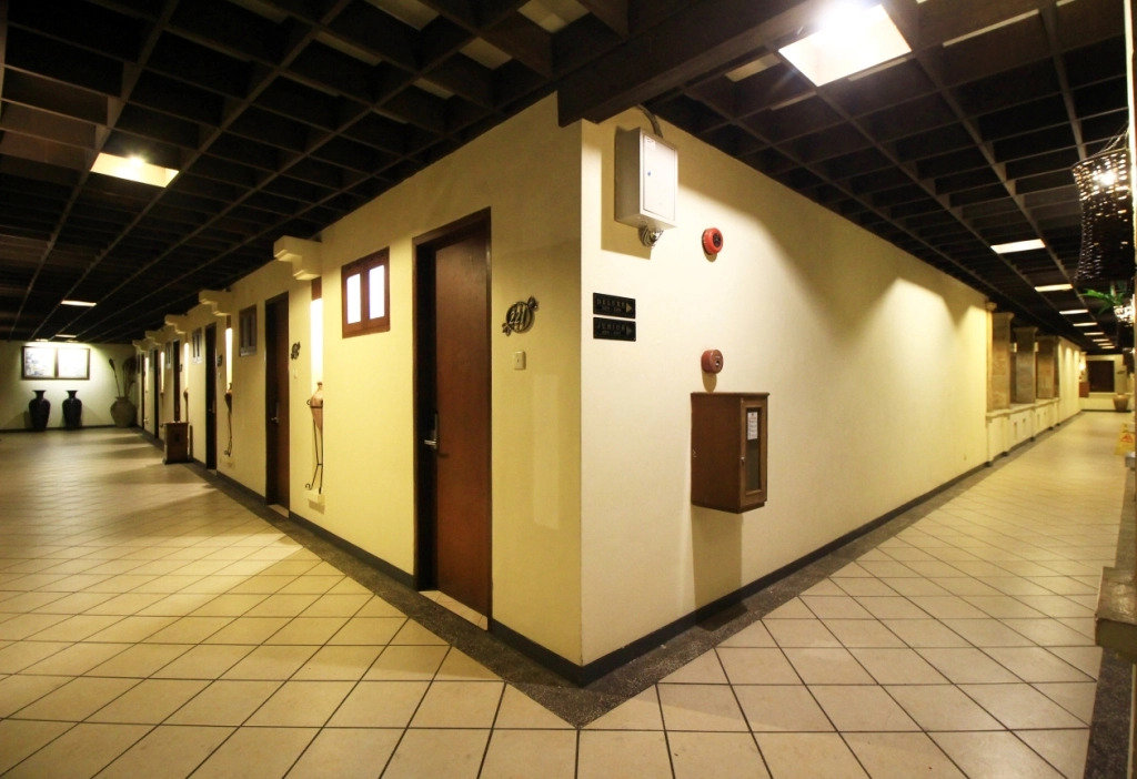 Lotus Garden Hotel