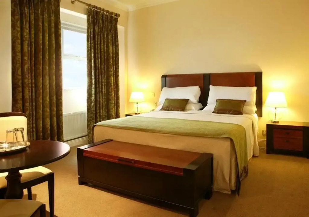 Castle Hotel Macroom