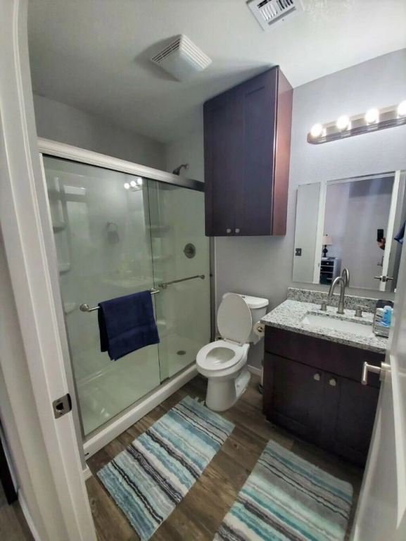 Next to Integris Baptist Hospital-Suite