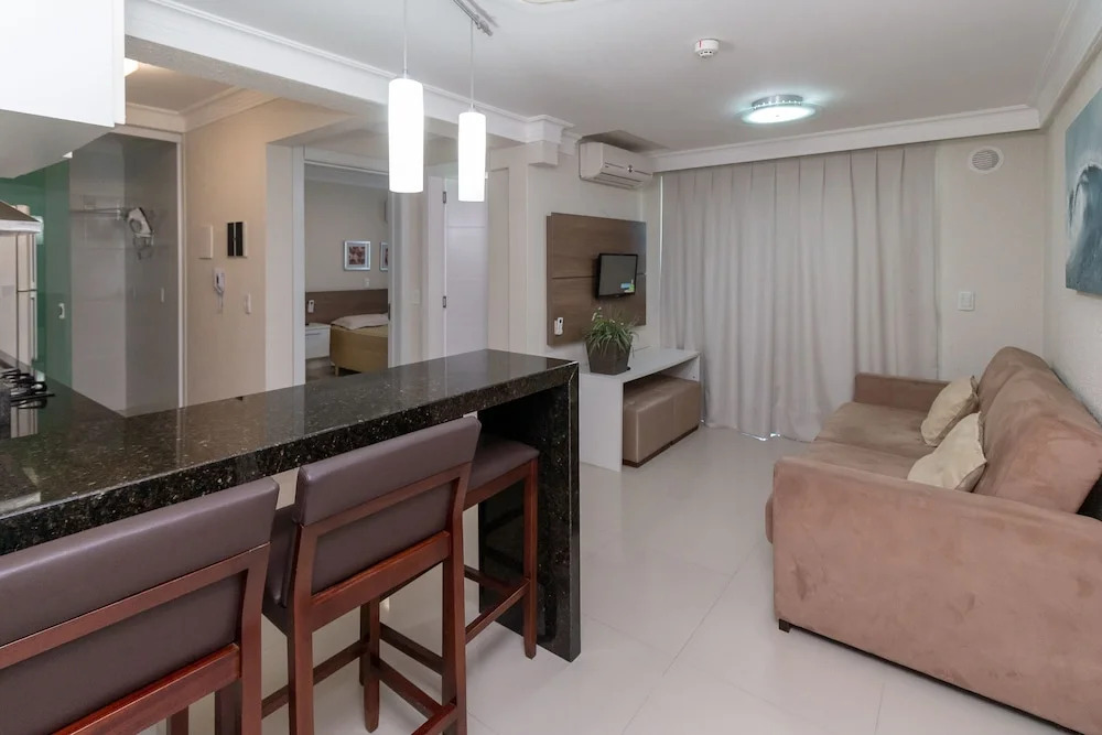 Aluguel Apartamento 1 quarto Summer Beach Piscina Bombas/SC 508
