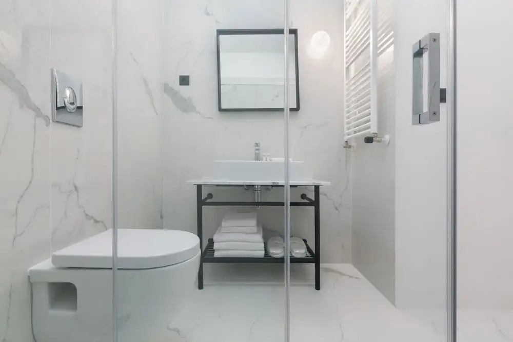 Bumblebee Luxury Apartments