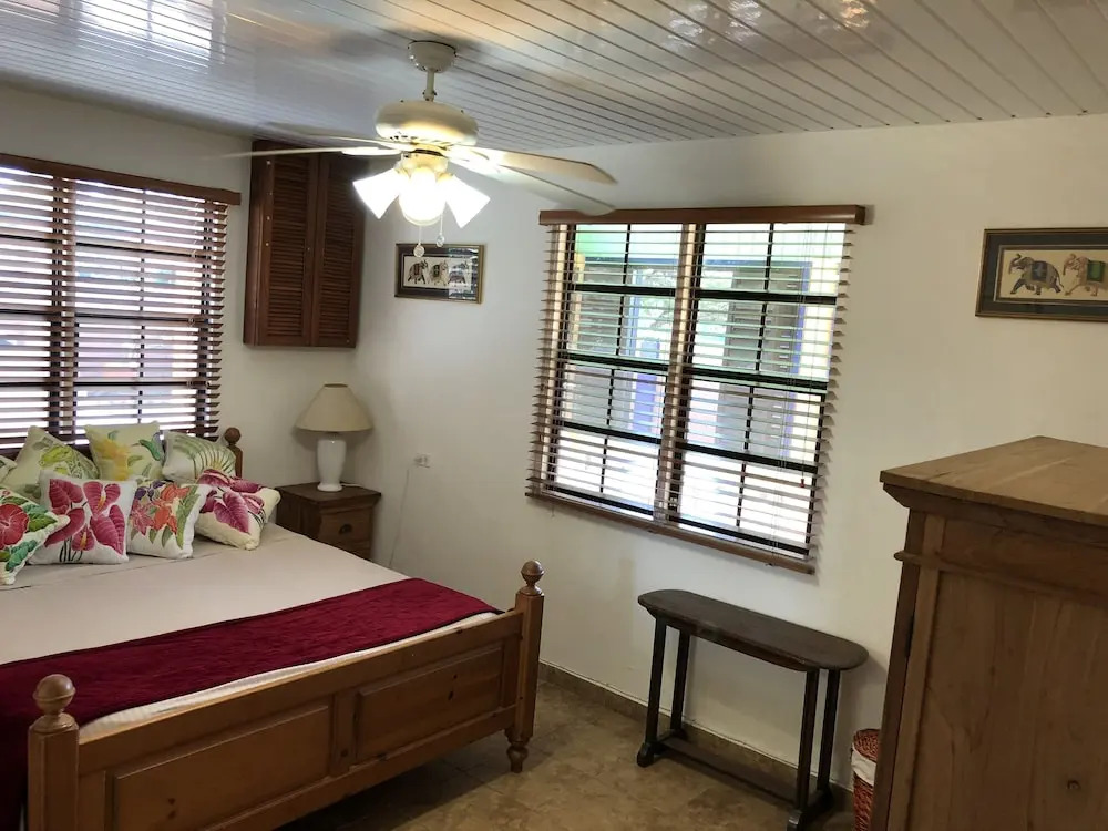 Caribbean Cozy Cove