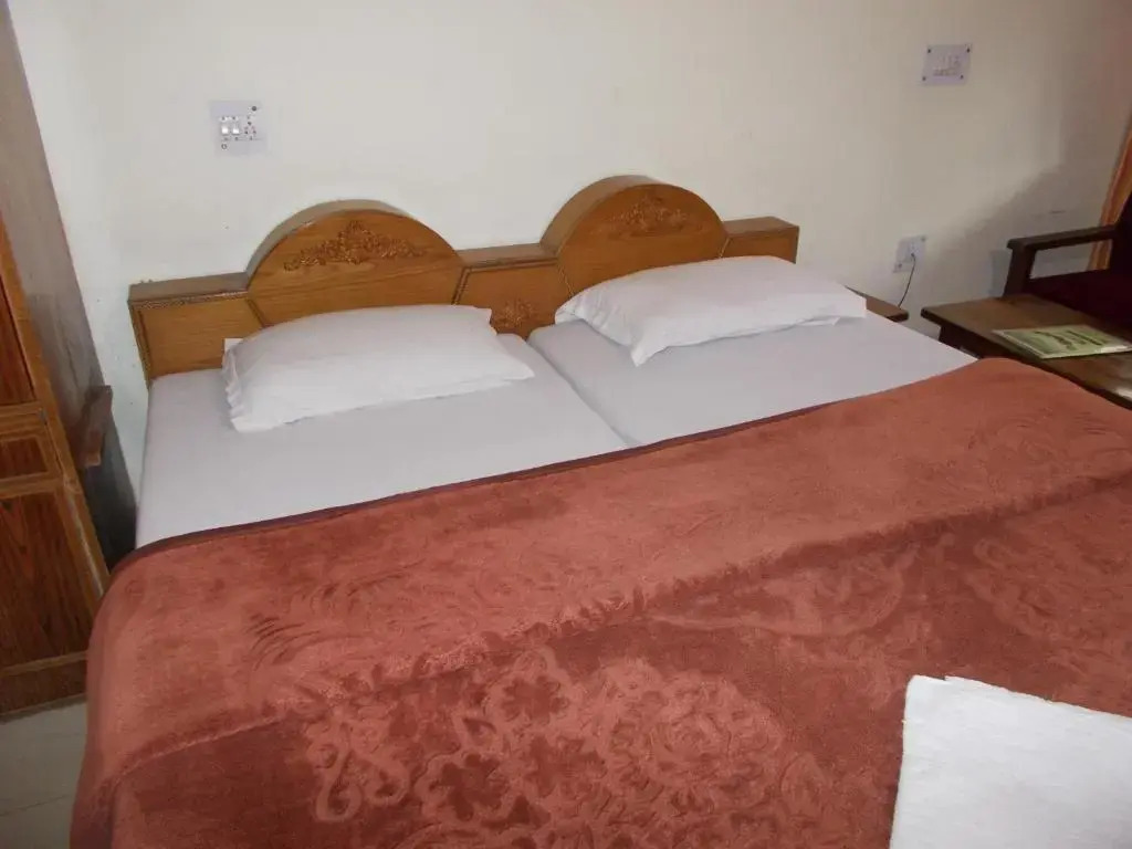 Premier rooms with Rooftop Terrace Restaurant