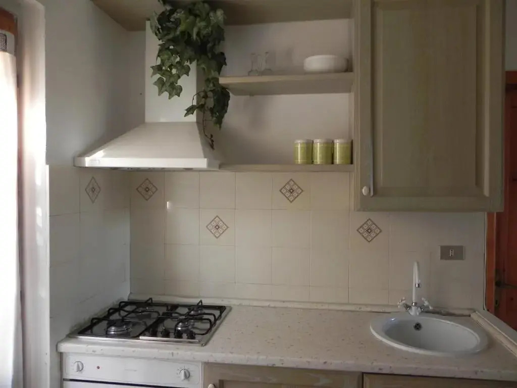 Villa a 800 metri dalla spiaggia di San Teodoro - amb01