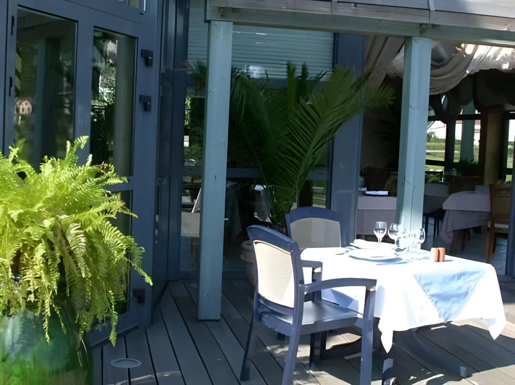 Logis Hotel Les Sapins