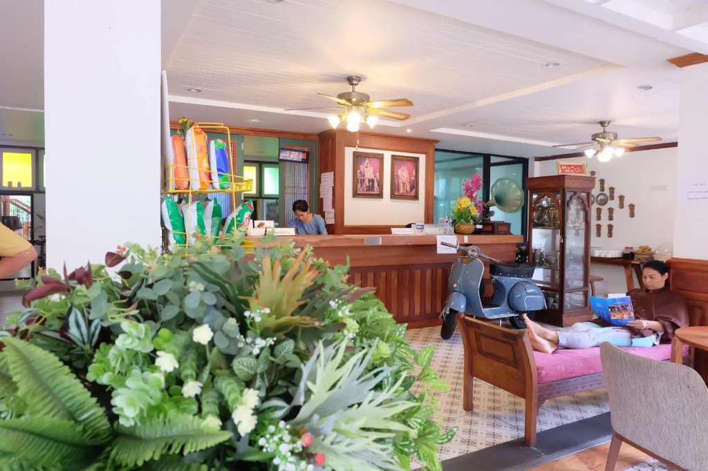 Comepang Hotel