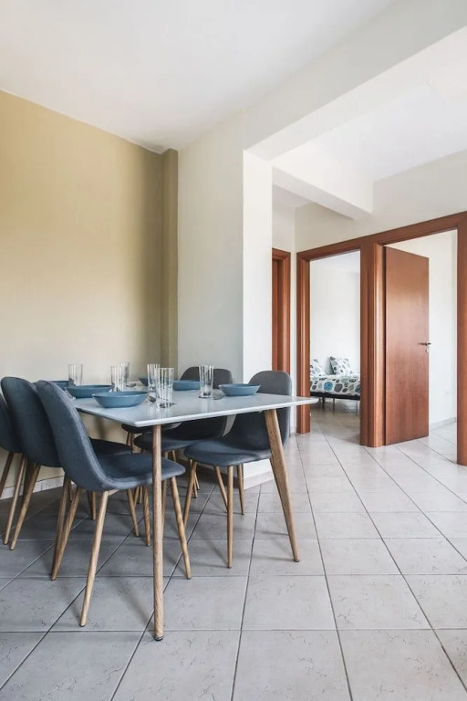 Chloe Apartments by QR booking