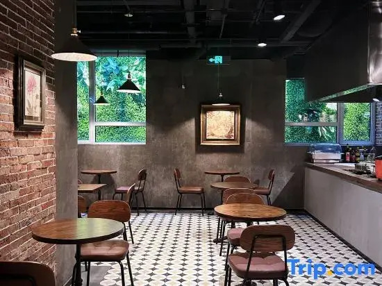 Super8 · Yue Hotel (Beijing Fangshan University City West Subway Station Branch)