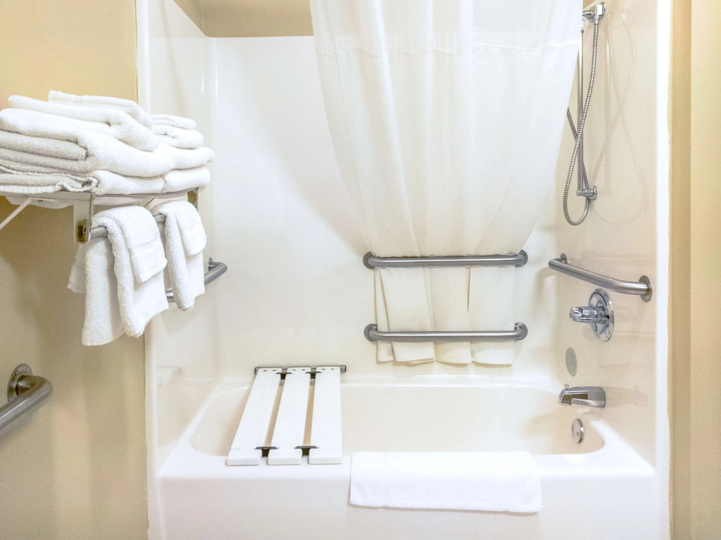 Country Inn & Suites by Radisson, Marion, OH