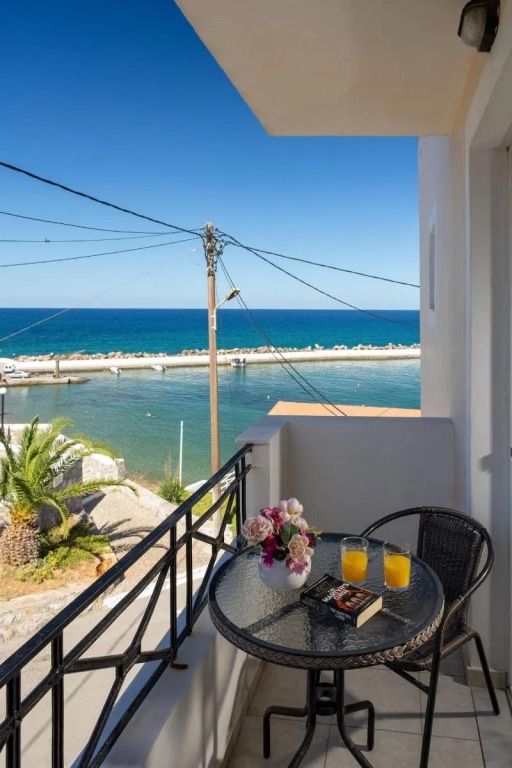 Castello Apartments