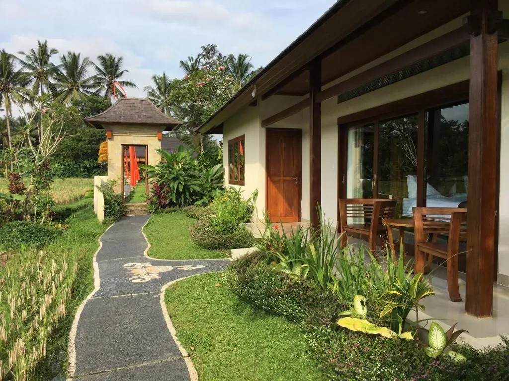 Puri Raya Villa