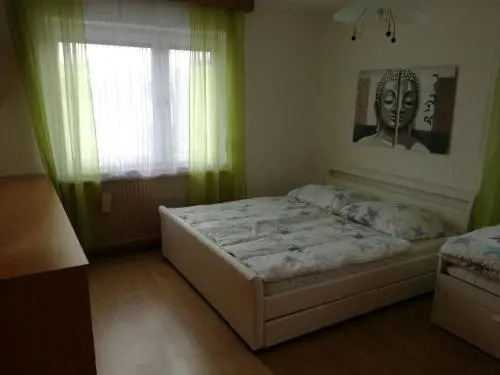 Ferienwohnung 123