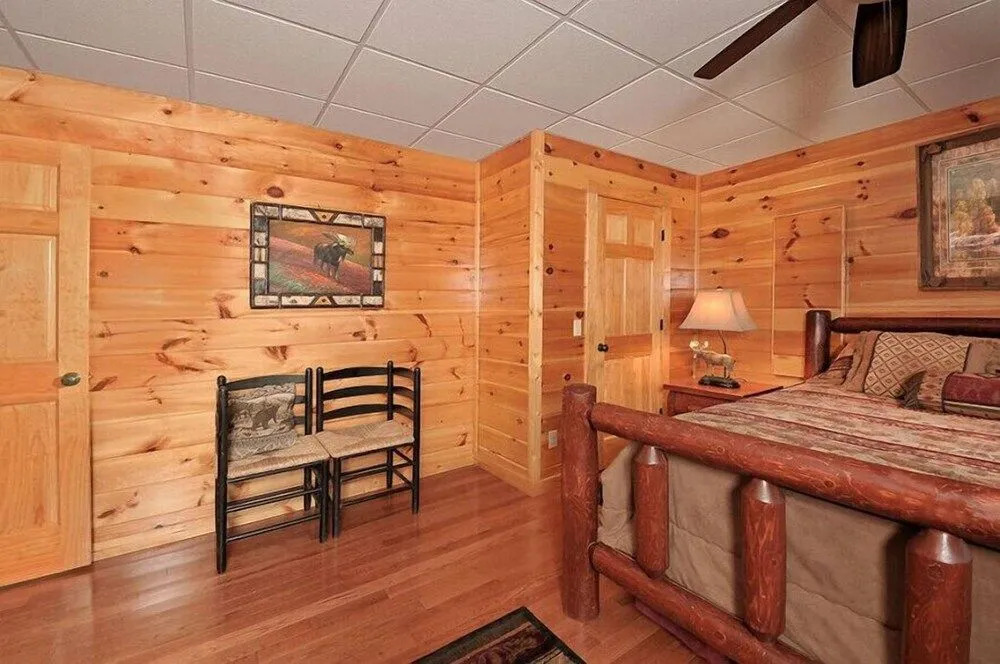Dancing Bear Lodge