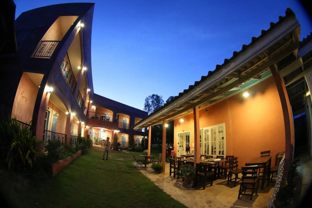 Le Bar Tarry Hotel