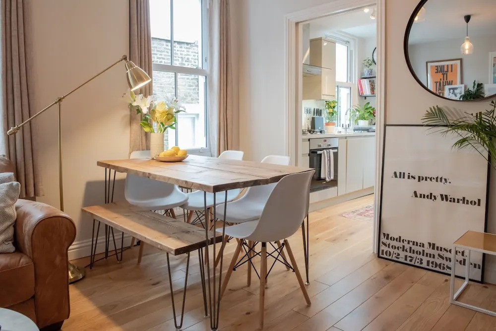 Bright And Stylish 1 Bedroom Flat With Terrace