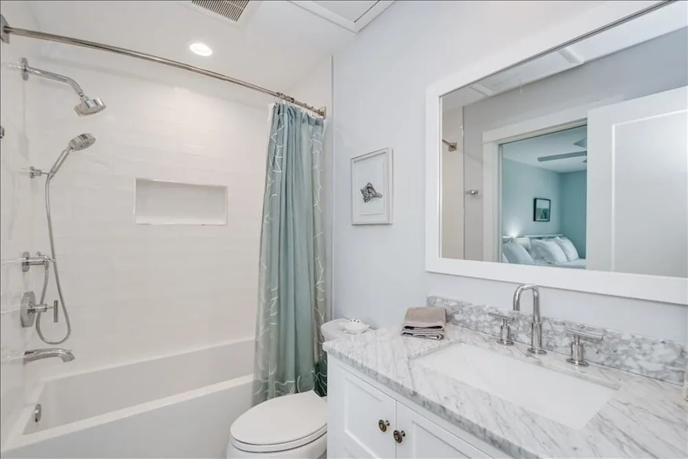 Sundown Villa Unit 02 2 Bedrooms 2.5 Bathrooms Villa
