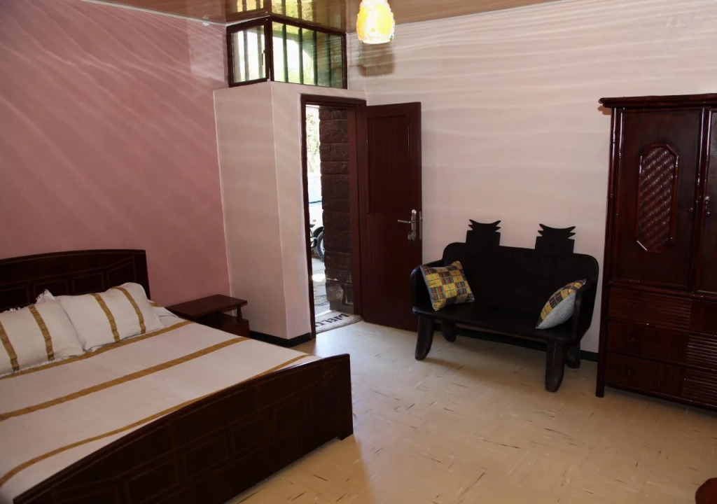 Atelefugne Hostel