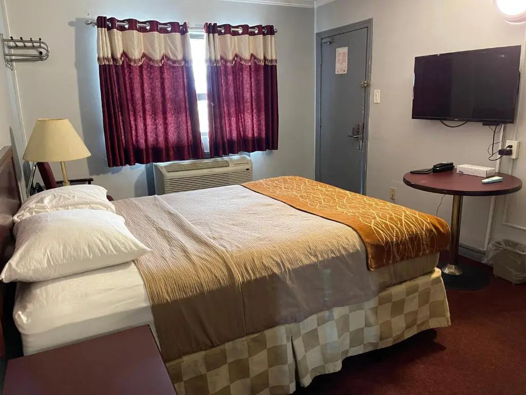 Liberty Inn