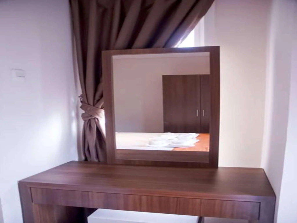 Apatel Elpis Residences 09C08