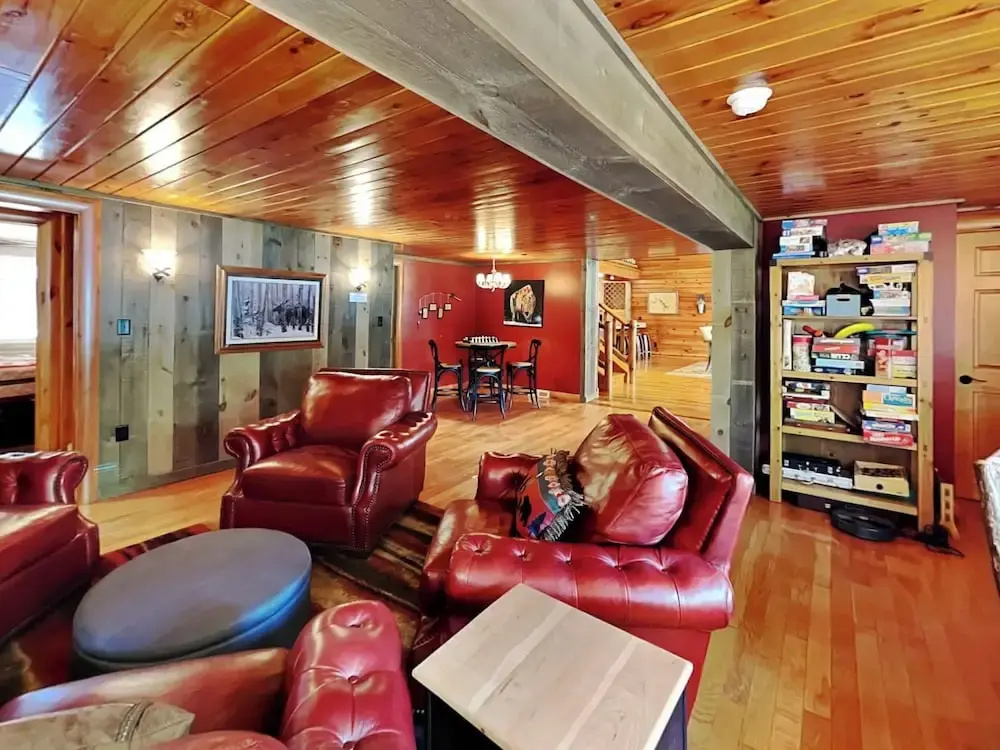 Crows Point Lakehouse by Taylor Made Deep Creek
