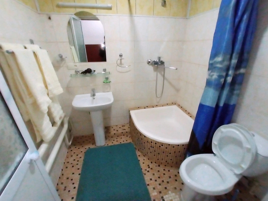 Shabnam Hotel
