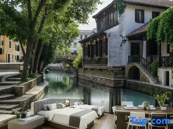 Shengchang Inn (Pingjiang Road Branch, Guanqian Street, Suzhou)