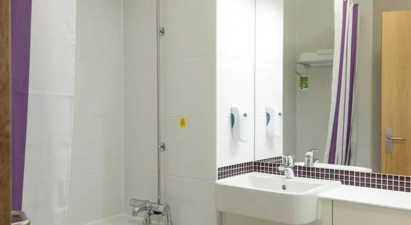 Premier Inn St Helens (A580/ East Lancs)