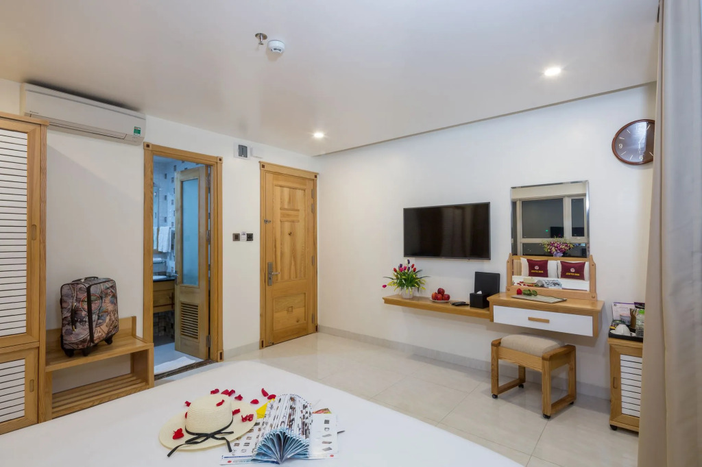 Grand Jeep Hotel Danang