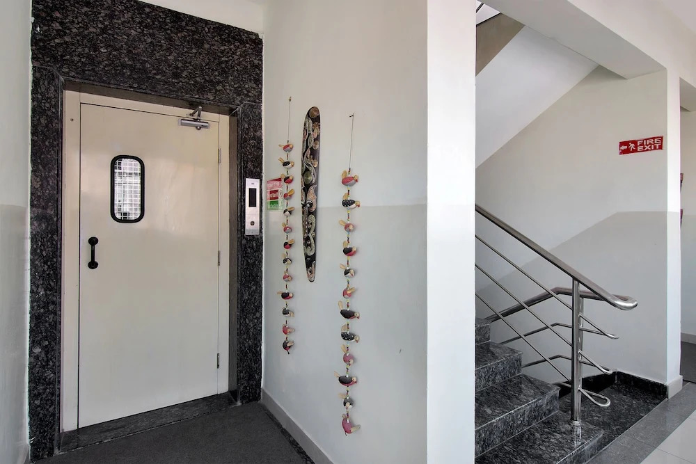 SilverKey 20008 Executive Stays Madhapur