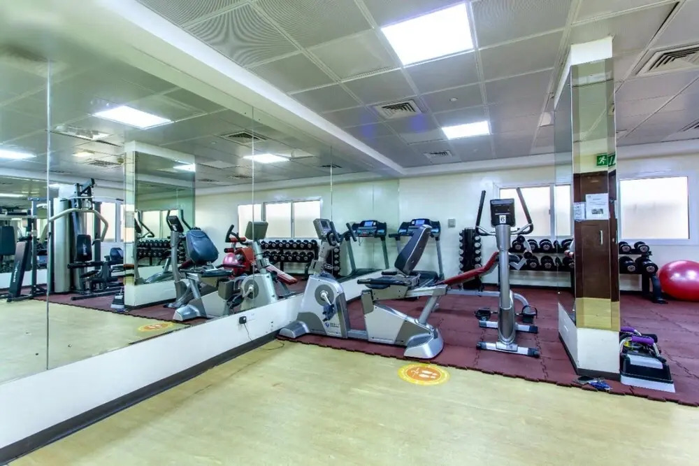Elegant Apt In Al Barsha South