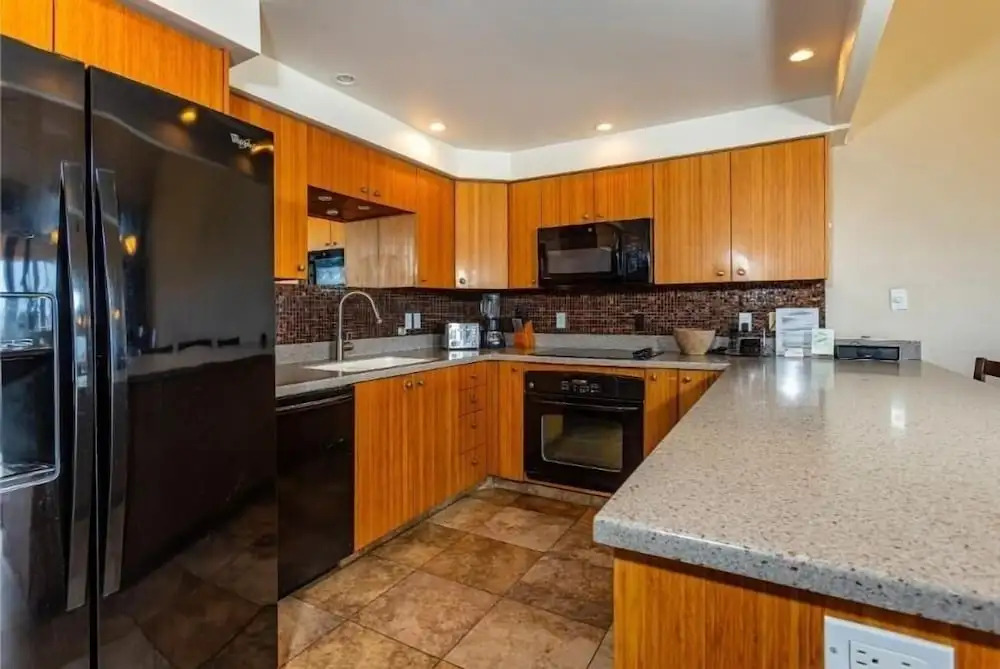 Maalaea Surf, #c-8 2 Bedroom Condo by RedAwning