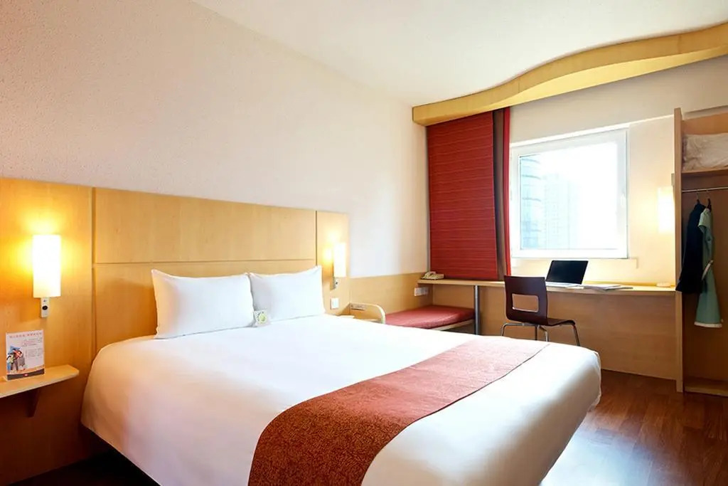 Ibis Shanghai JinshaJiang
