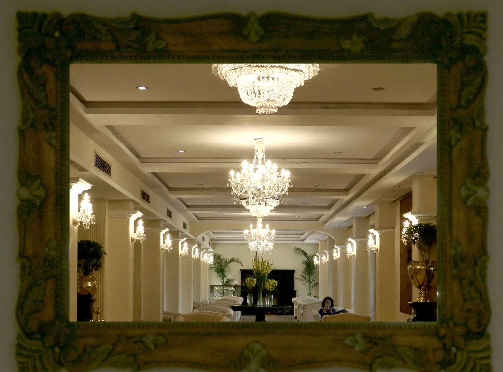 Hotel Clarks Varanasi Limited